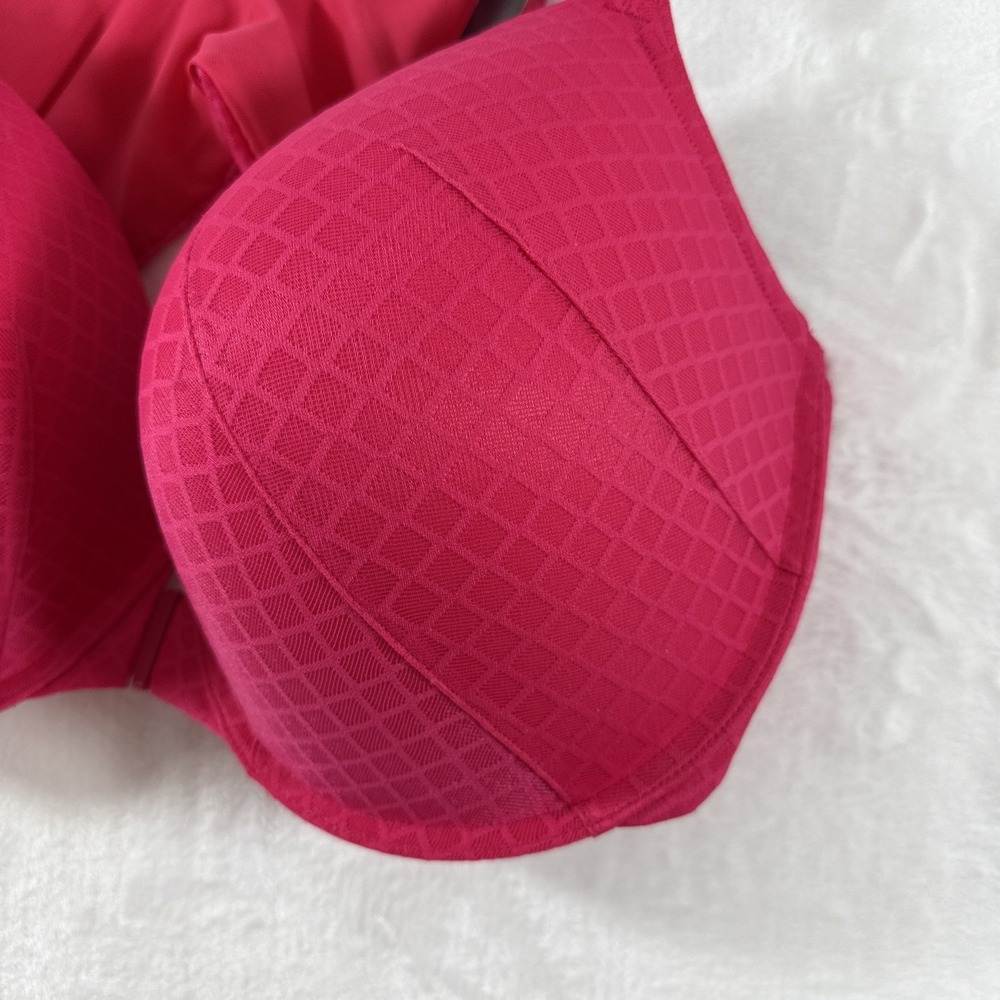 Torrid Front-Closure Molded Cup Bra in Raspberry - Picture 3 of 6